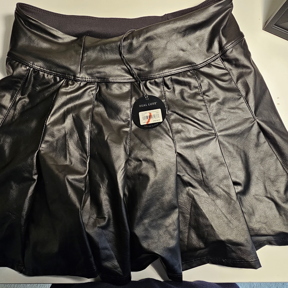 Black Pleated Skirt